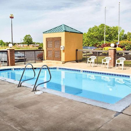 Quality Inn Thornburg Exterior foto