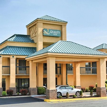 Quality Inn Thornburg Exterior foto