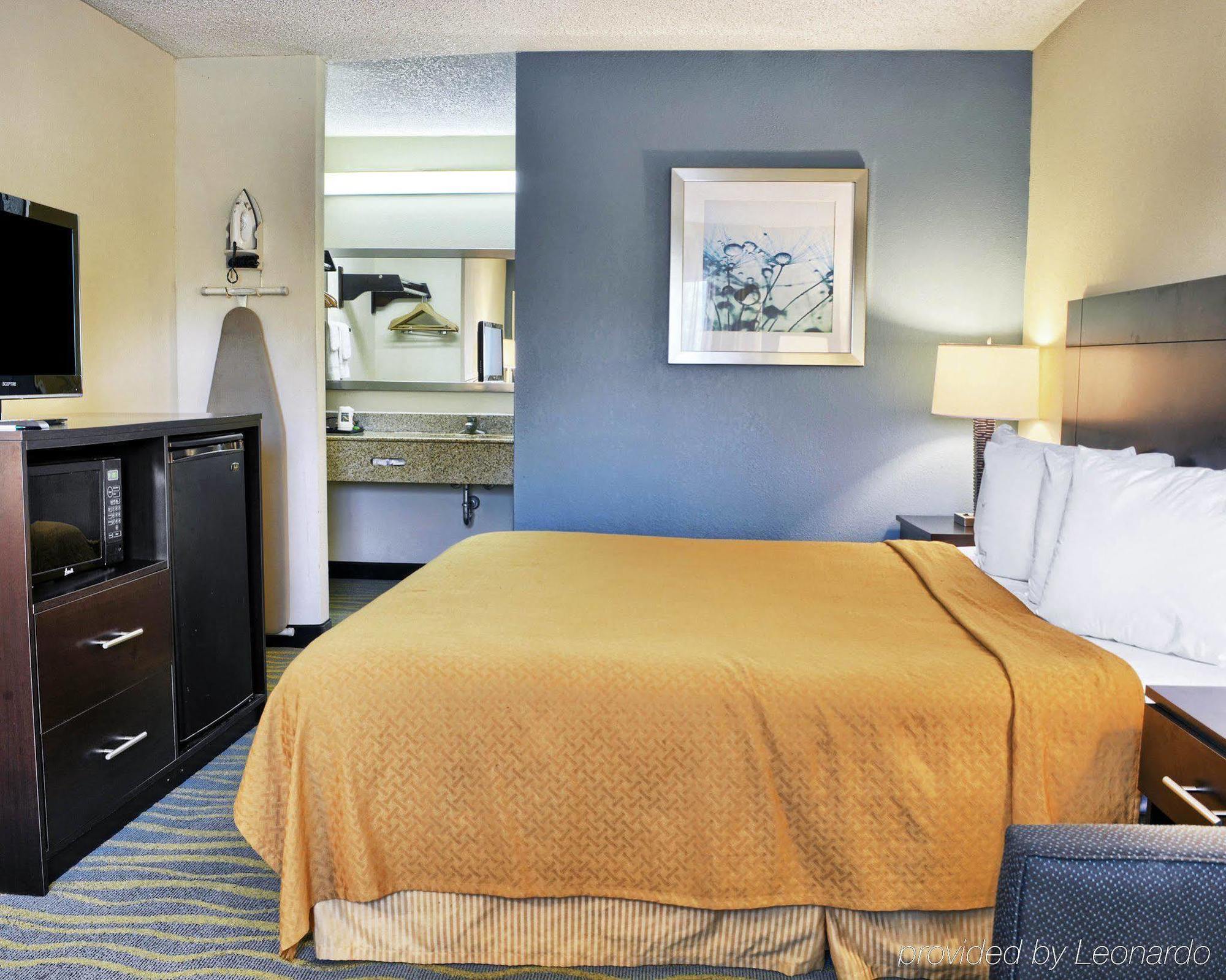 Quality Inn Thornburg Exterior foto