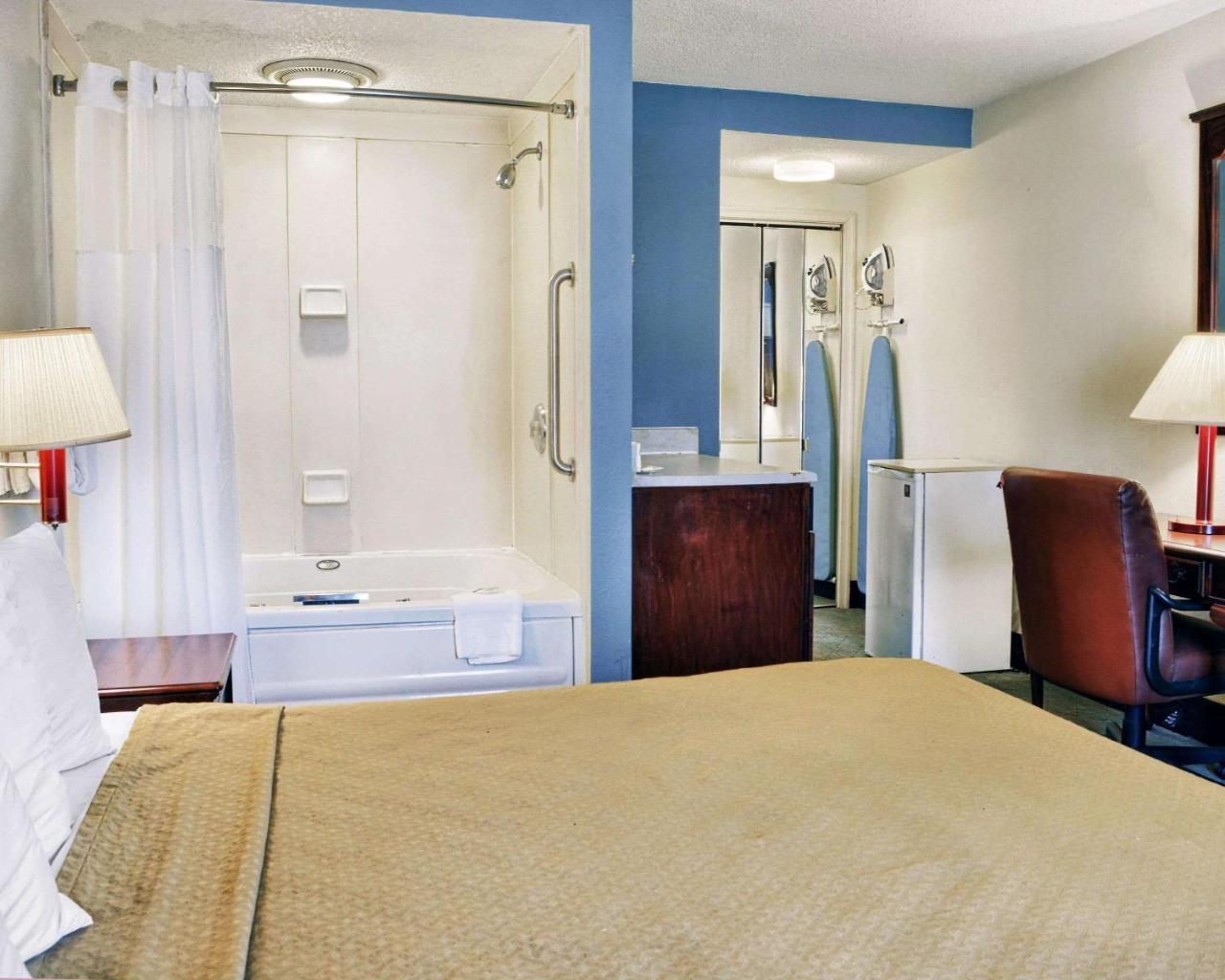 Quality Inn Thornburg Exterior foto