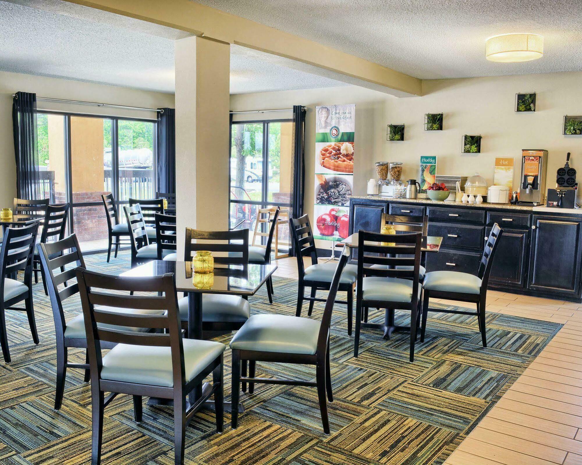 Quality Inn Thornburg Exterior foto